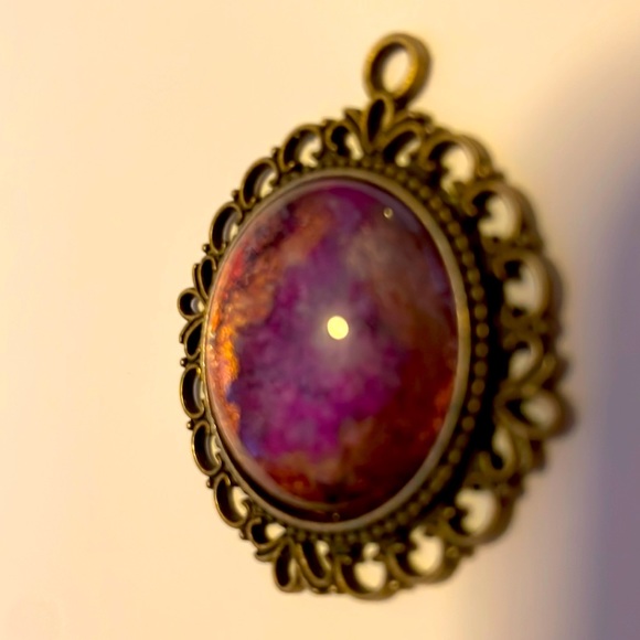 Handmade Jewelry Pendant Alcohol Ink Art Antique Gold Setting Under Domed Glass - Picture 4 of 4